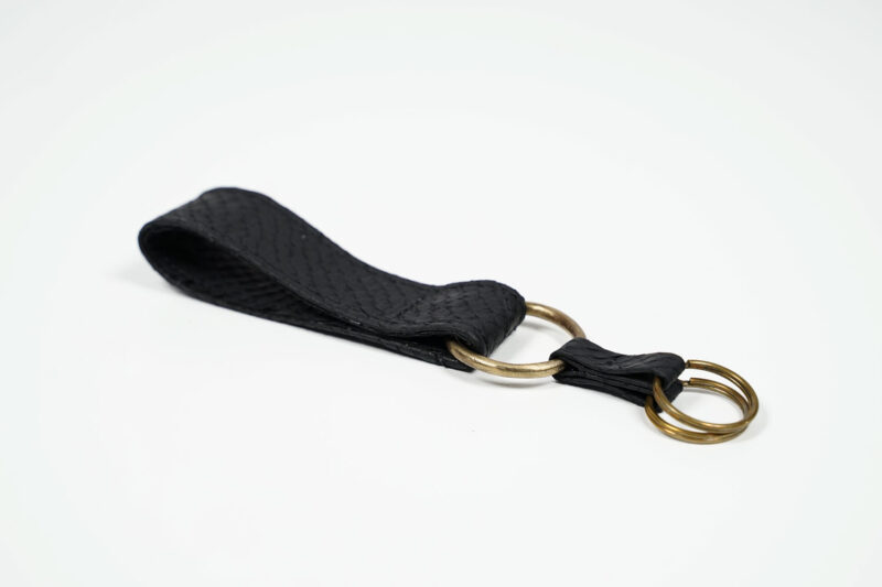 Short Lanyard made from icelandic fishleather